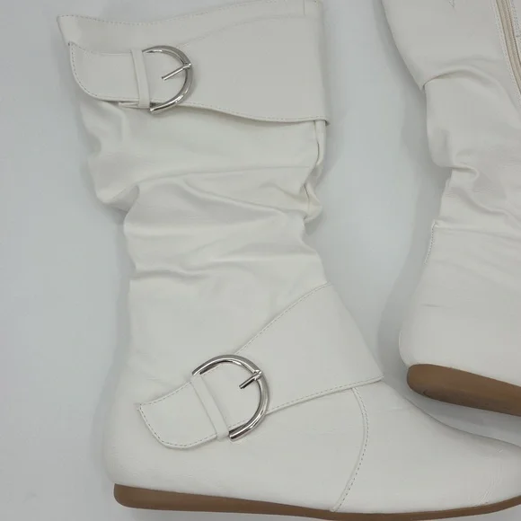 Elegant White Buckle Slouchy Boots - Picture 5 of 16